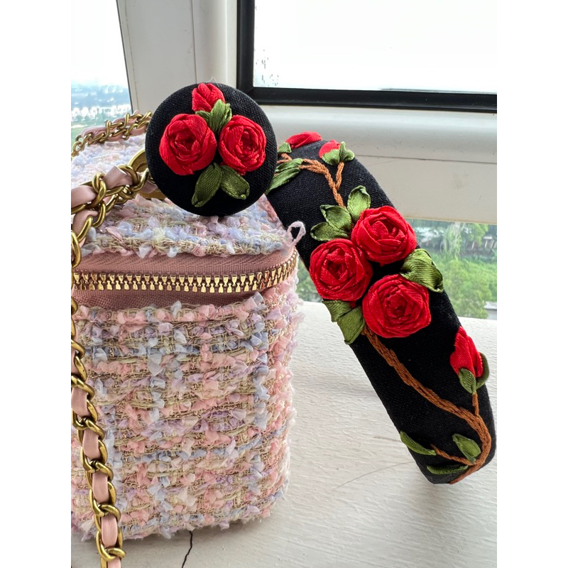 Cài tóc thêu hoa hồng Handmade by Chang