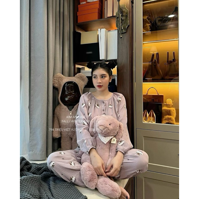 Set đũi cừu tím xinh xắn Kim Anh Bùi