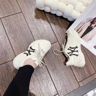 Giày thế thao, giày sneaker siêu xinh