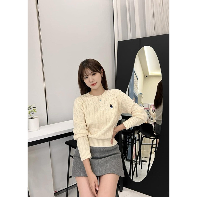 Áo len vặn thừng W.H.O.A.U Authentic