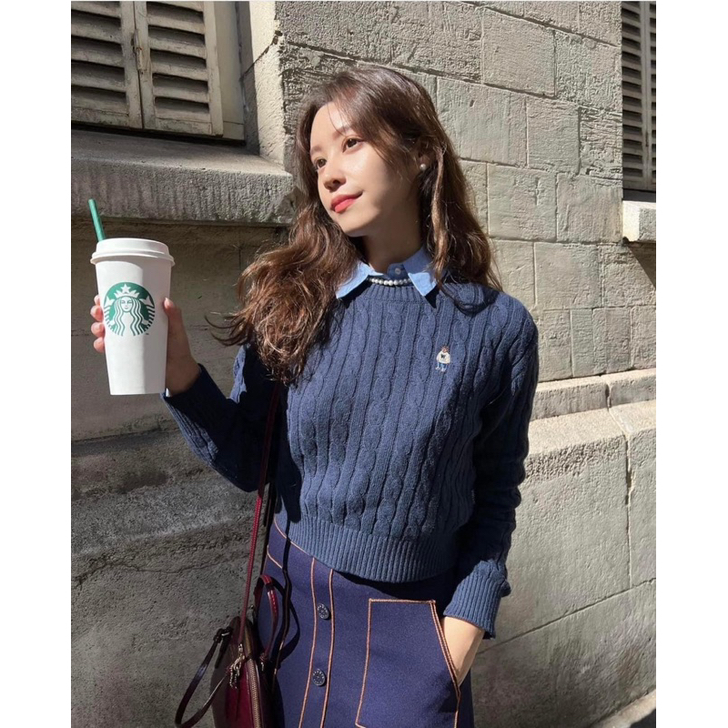 Áo len vặn thừng W.H.O.A.U Authentic