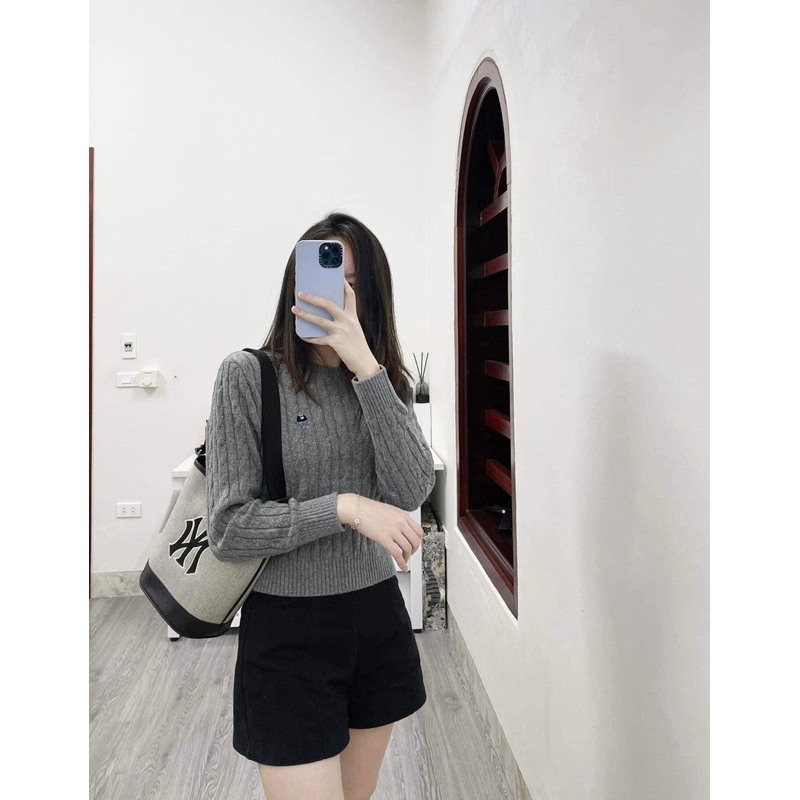 Áo len vặn thừng W.H.O.A.U Authentic