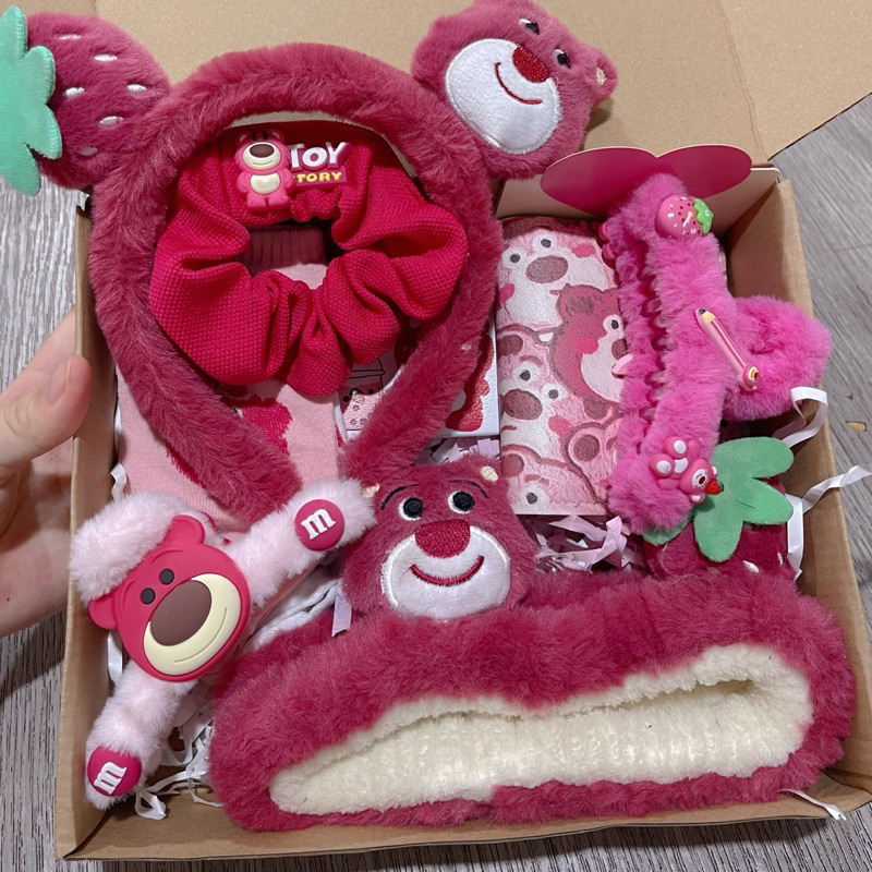 Combo quà tặng gấu dâu lotso nhiều mẫu đáng yêu , sét quà tặng bạn nữ nhân ngày sinh nhật/ dịp lễ chúc mừng.