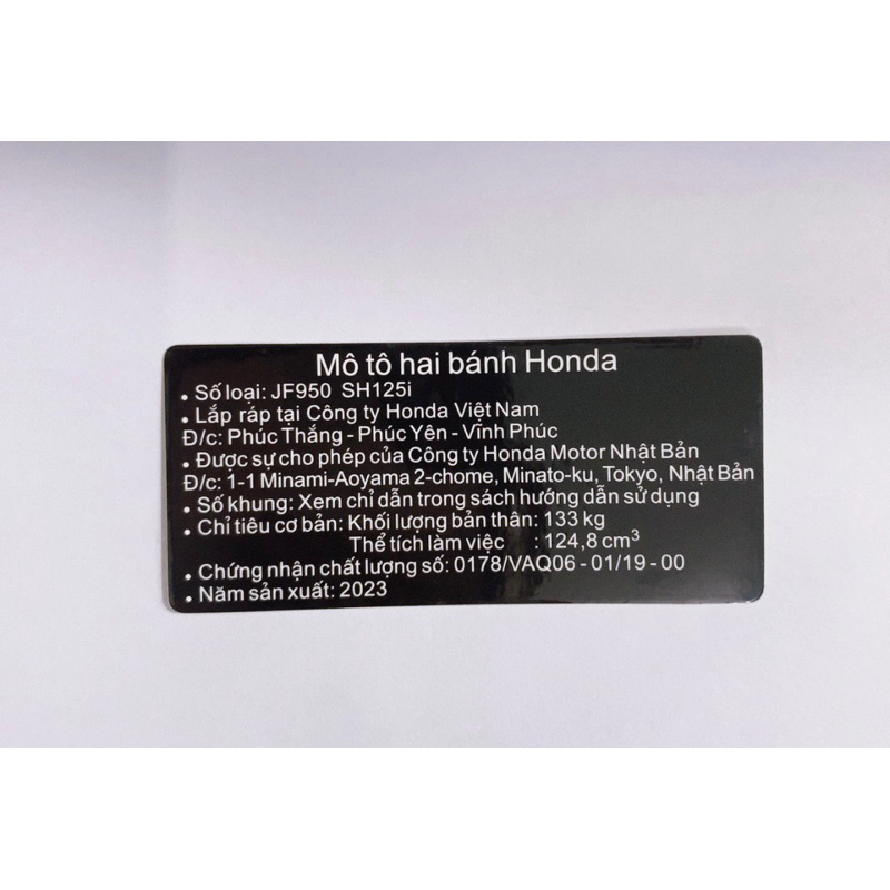 Tem năm sản xuất 2023 . Tem zin chuẩn hãng honda