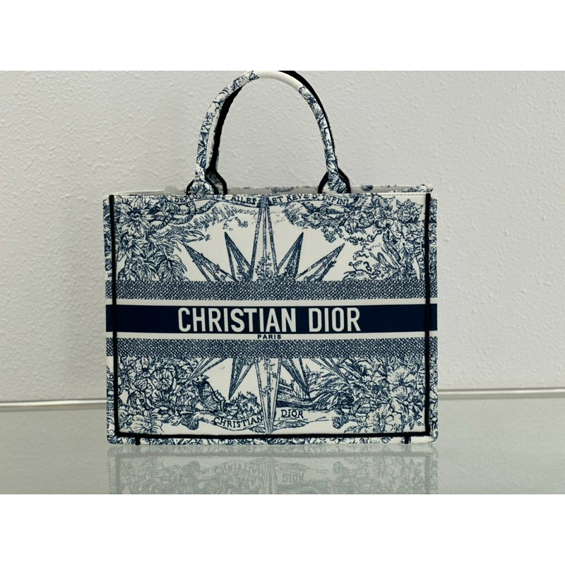 Túi Di.or Tote Book size 36-41cm tặng khăn fullbox