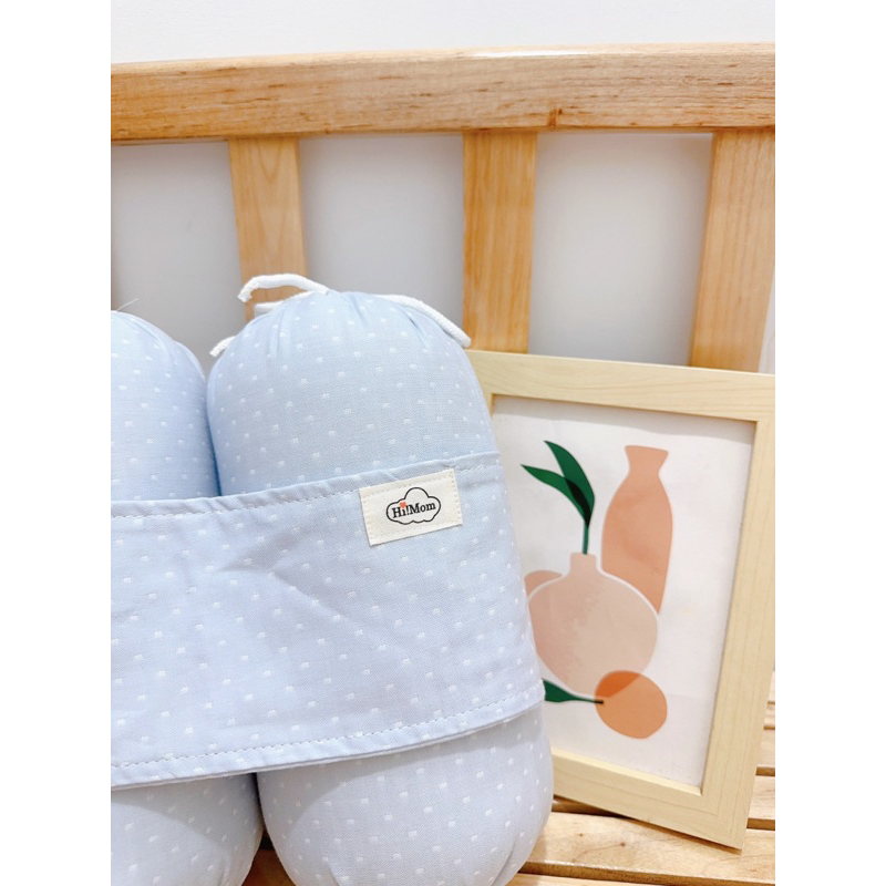 Bộ chặn Xô muslin  kèm gối đám mây họa tiết chấm bi HiMom - sản phẩm cho bé sơ sinh
