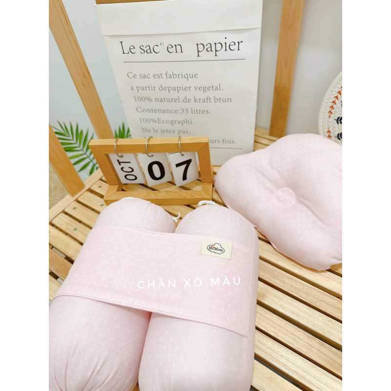 Bộ chặn Xô muslin  kèm gối đám mây họa tiết chấm bi HiMom - sản phẩm cho bé sơ sinh