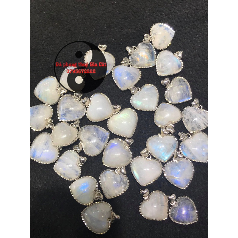 Mặt dây chuyền hình tim đá mặt trăng moonstone siêu đẹp kiểm định