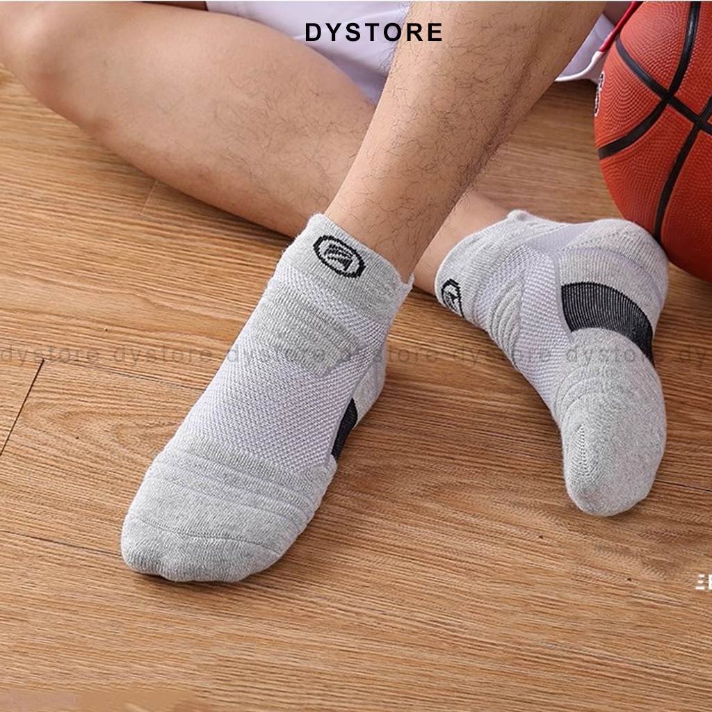 Tất đá bóng thể thao chống trơn trượt chuyên dụng dầy dặn DY208