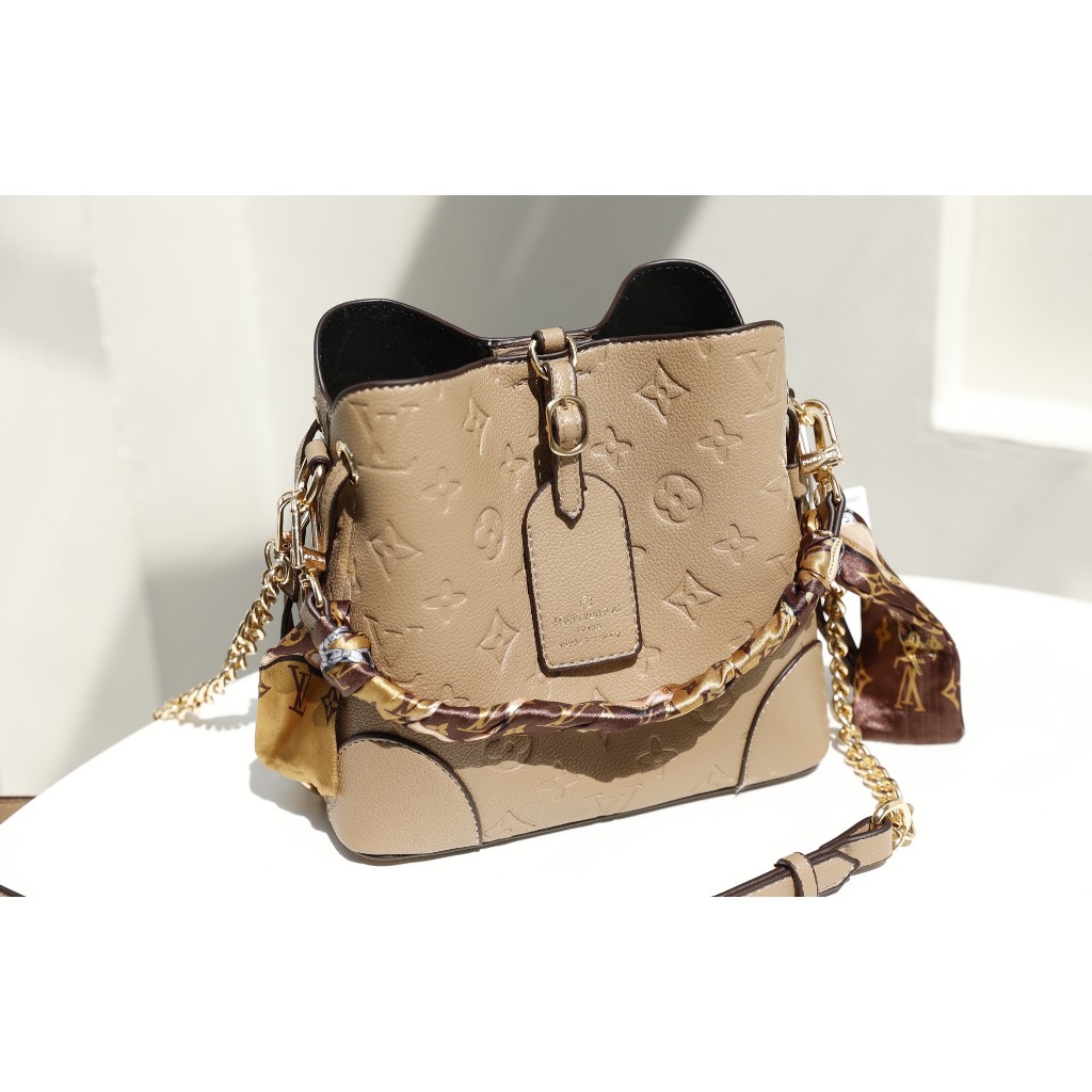 TÚI LV NEO DA BÒ SZ21