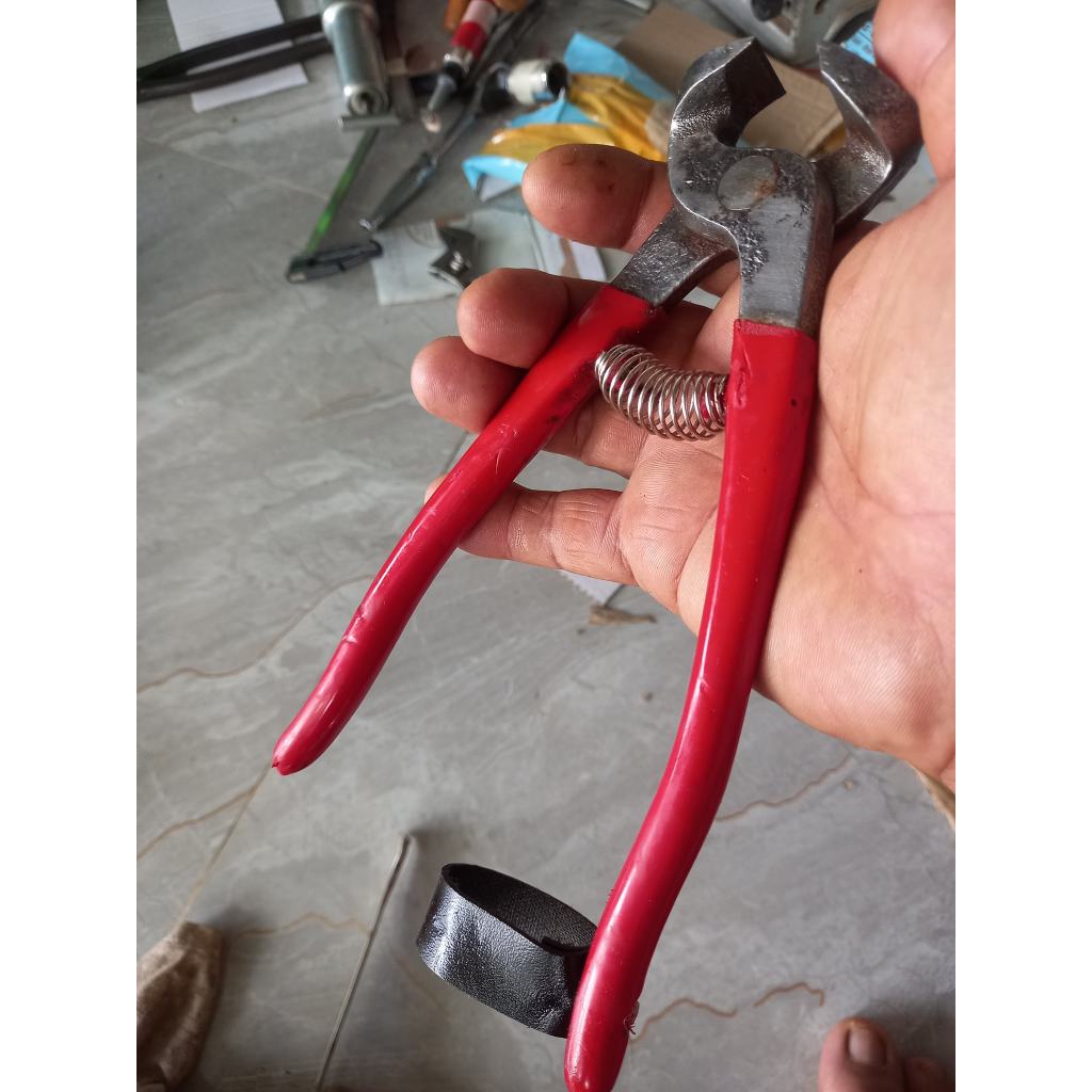 Kìm cạp loại hàm hở 1-2 ly, hàng cũ nhìn như mới