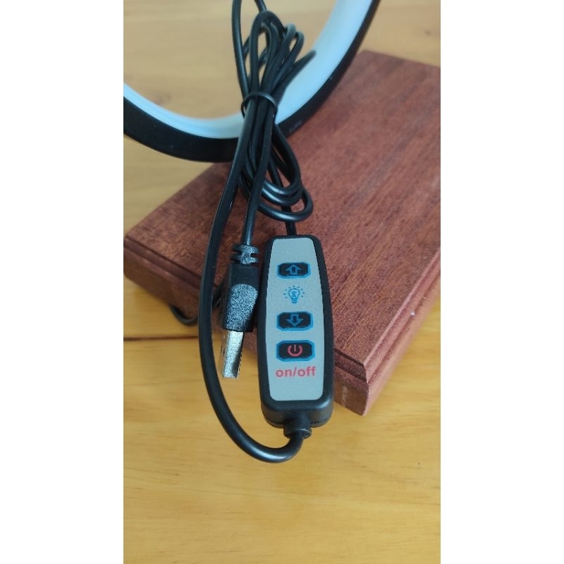 💥Kệ Gỗ Đèn Led Đặt Tượng Size 20cm và 30cm Sử Dụng Chân Cắm USB - Trang Trí Decor, Thác Khói Xông Trầm