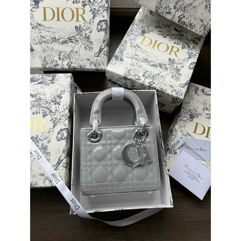 Túi Di o da bóng 3 ô tag bạc kèm hộp