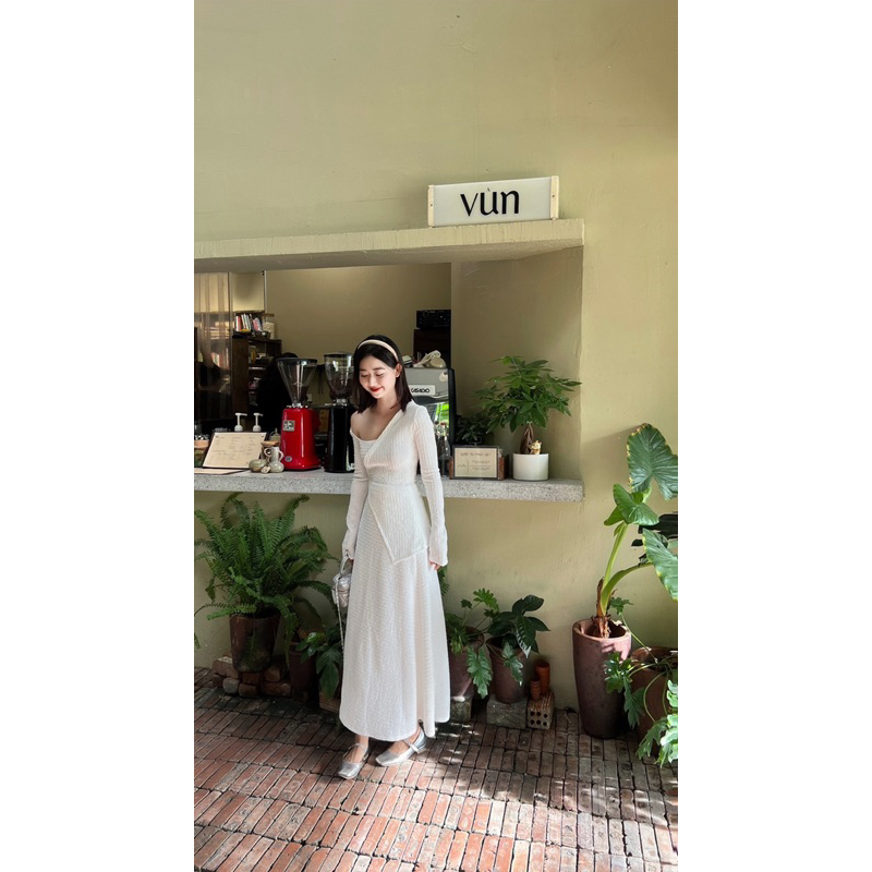 LILLIE | Set váy tay dài trễ vai