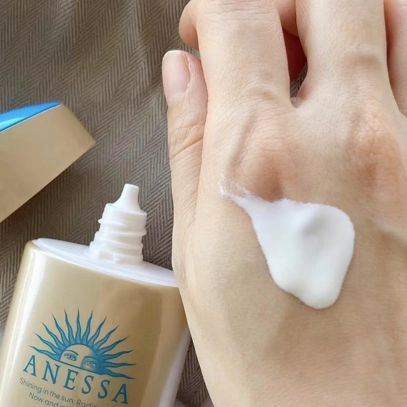 Kem chống nắng Anessa Perfect UV Sunscreen Skincare Milk 60ml chính hãng