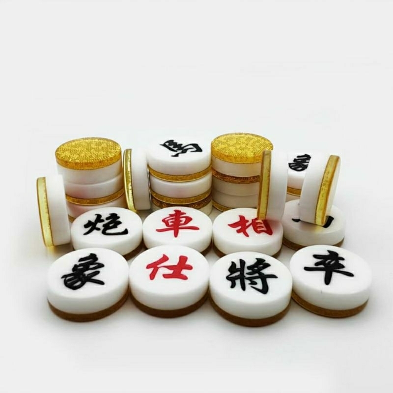 Cờ úp đế vàng kèm nắp