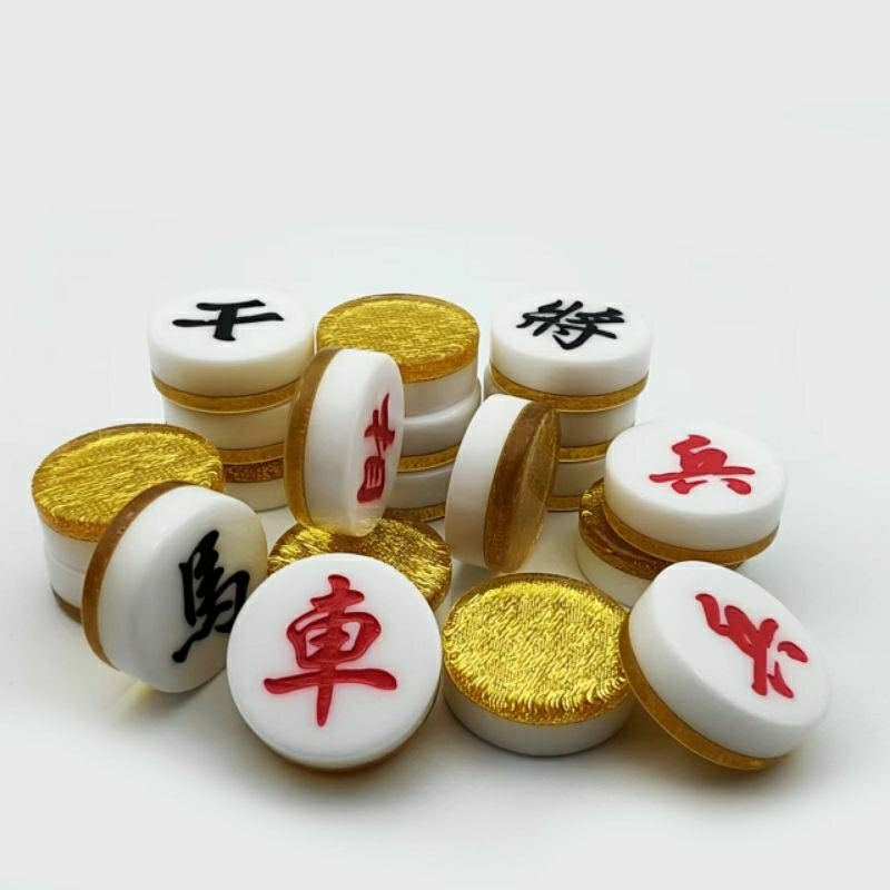 Cờ úp đế vàng kèm nắp