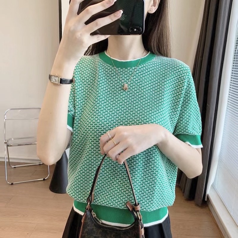 Áo len dệt kim hoạ tiết bo viền ZR