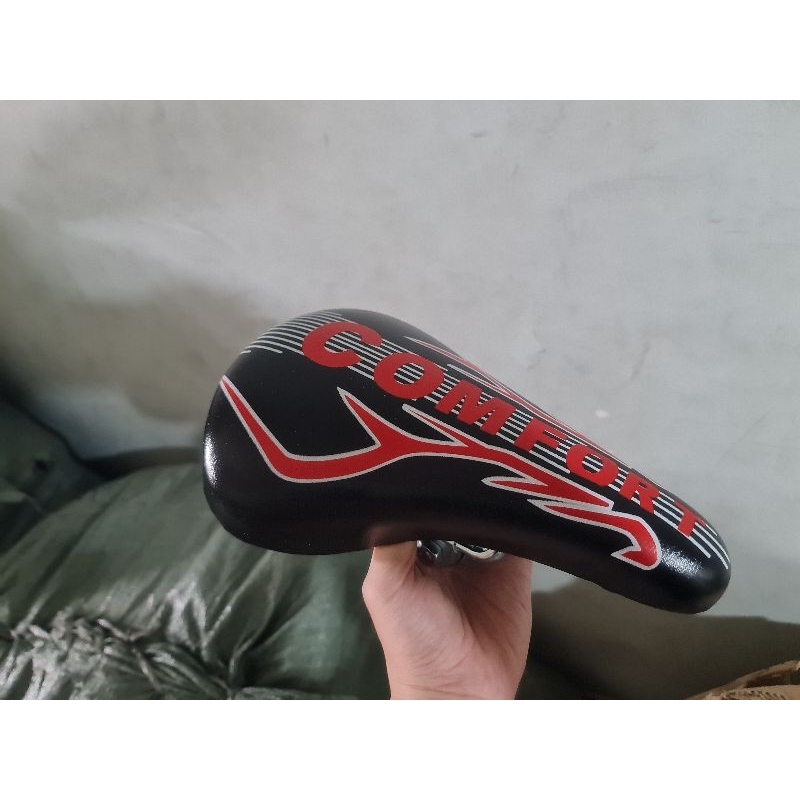 Yên xe đạp trẻ em nhiều màu sắc