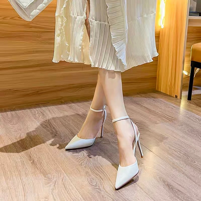 Giày cao gót mũi nhọn hở gót 5 phân và 7 phân kiểu dáng năng động mã 038 nhà SAM