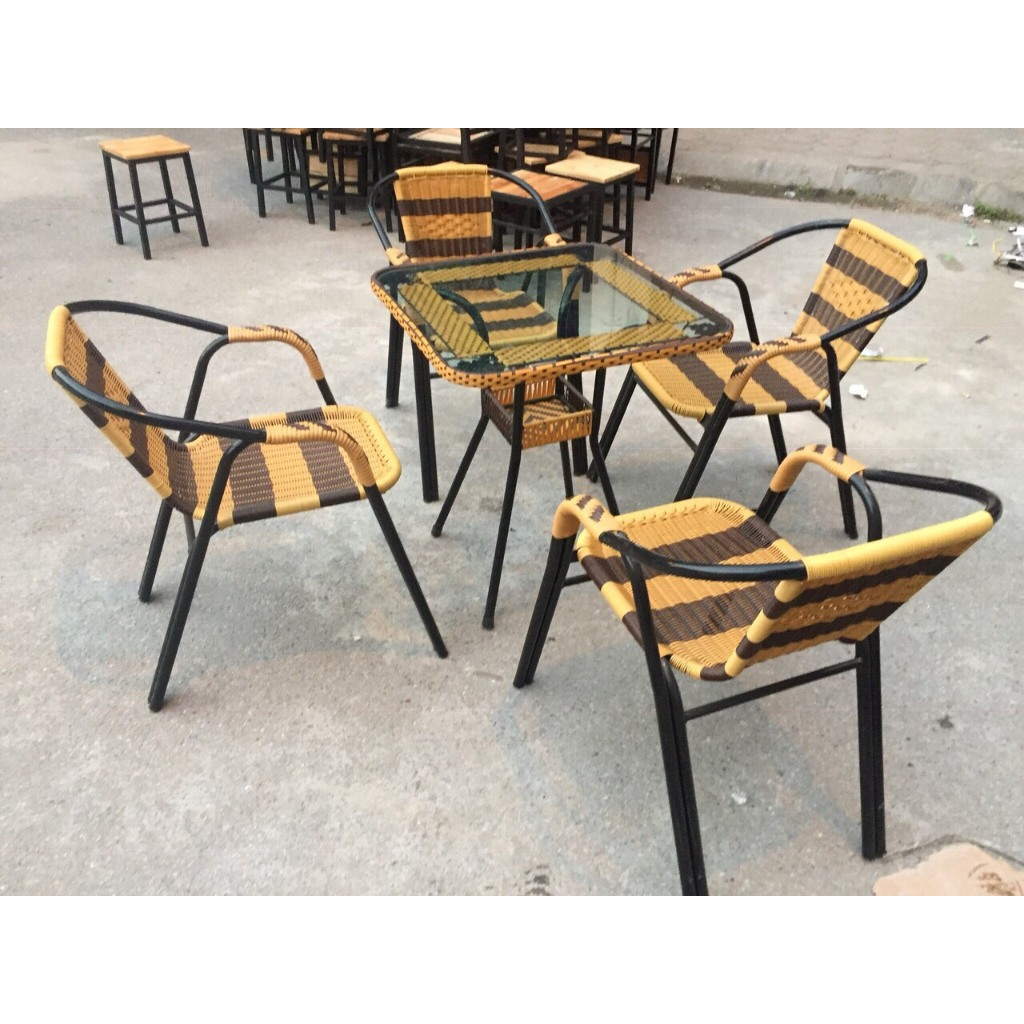 bàn ghế cafe ghế ngoài trời khung sắt bọc mây nhựa  Ghế cà phê tay kép Minhuy Gh1