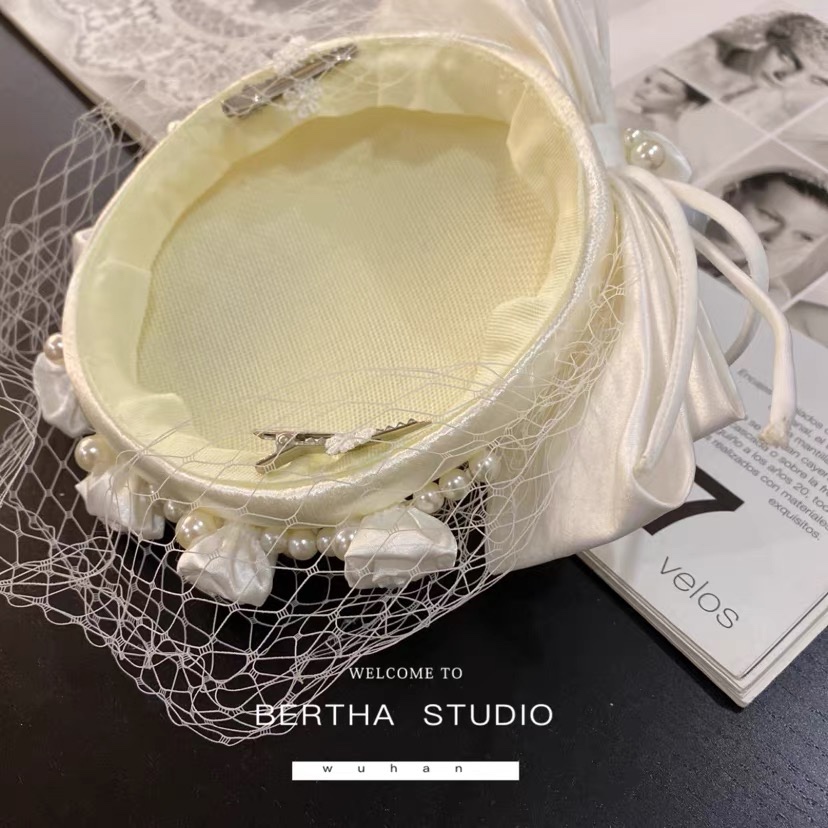 Mũ Đội Cho Cô Dâu Chụp Hình Cưới Hoặc Chụp concept mã W1211