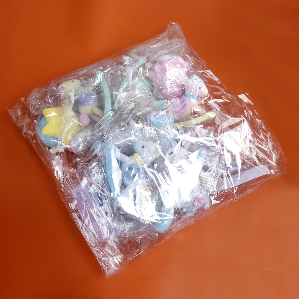 Sanrio anime, búp bê mô hình ngựa bập bênh. Bộ sưu tập nhân vật Sanrio cưỡi ngựa đáng yêu. Mô hình trang trí Sanrio