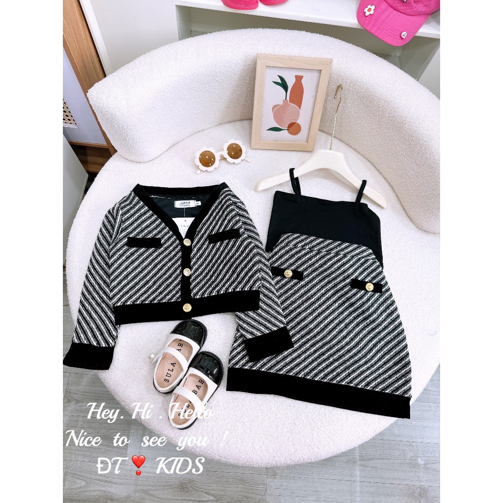 10-30KG SET 3 CHI TIẾT ÁO DẠ+CHÂN VÁY+ ÁO HAI DÂY CÁ TINH