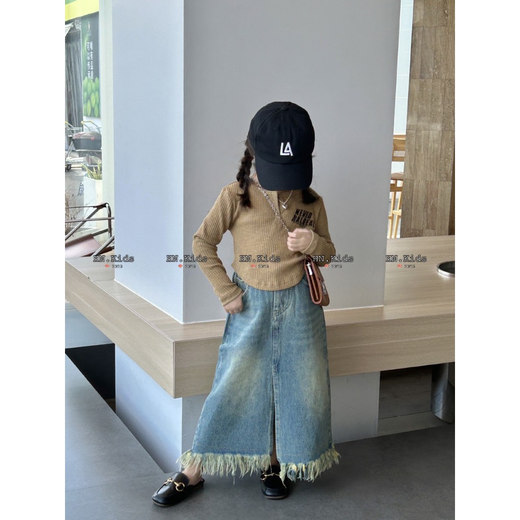 10-30KG ÁO TĂM ĐŨ LẠNH KÈM CHÂN VÁY DÁNG DÀI BÉ GÁI