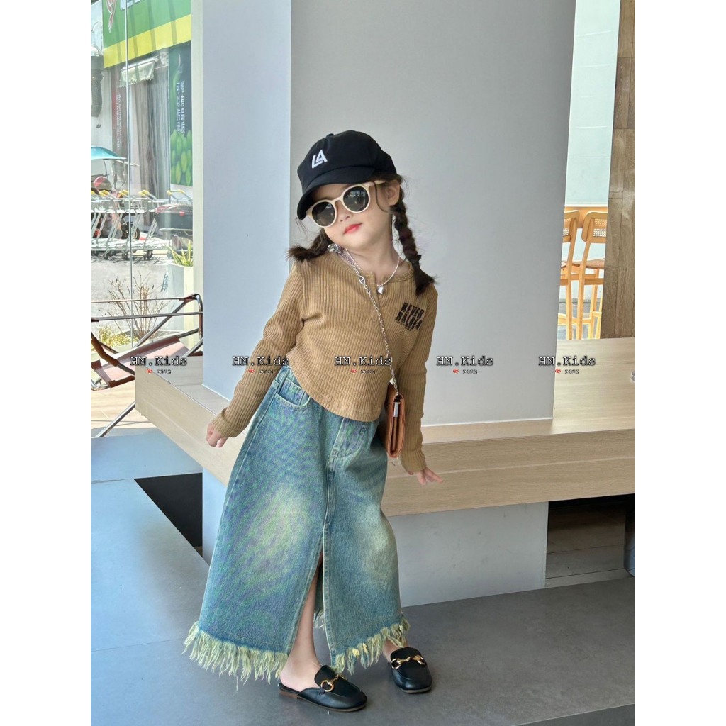 10-30KG ÁO TĂM ĐŨ LẠNH KÈM CHÂN VÁY DÁNG DÀI BÉ GÁI