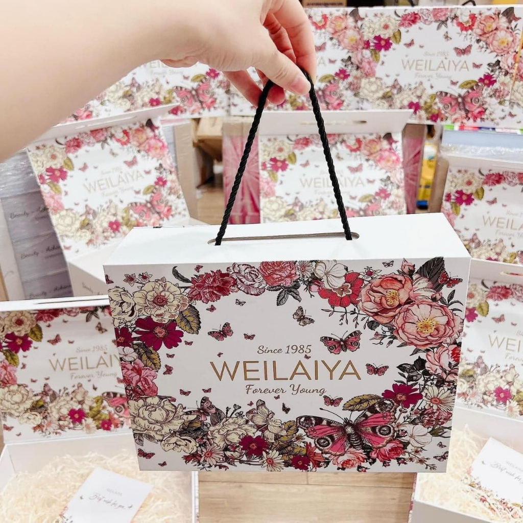 Set quà tặng sữa tắm Weilaiya hoa trà, hoa hồng