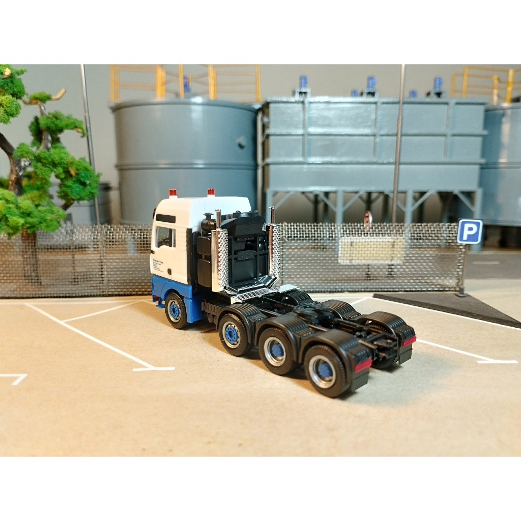 Mô hình 1:87 Herpa Man TGA Trans-Tec 8x4