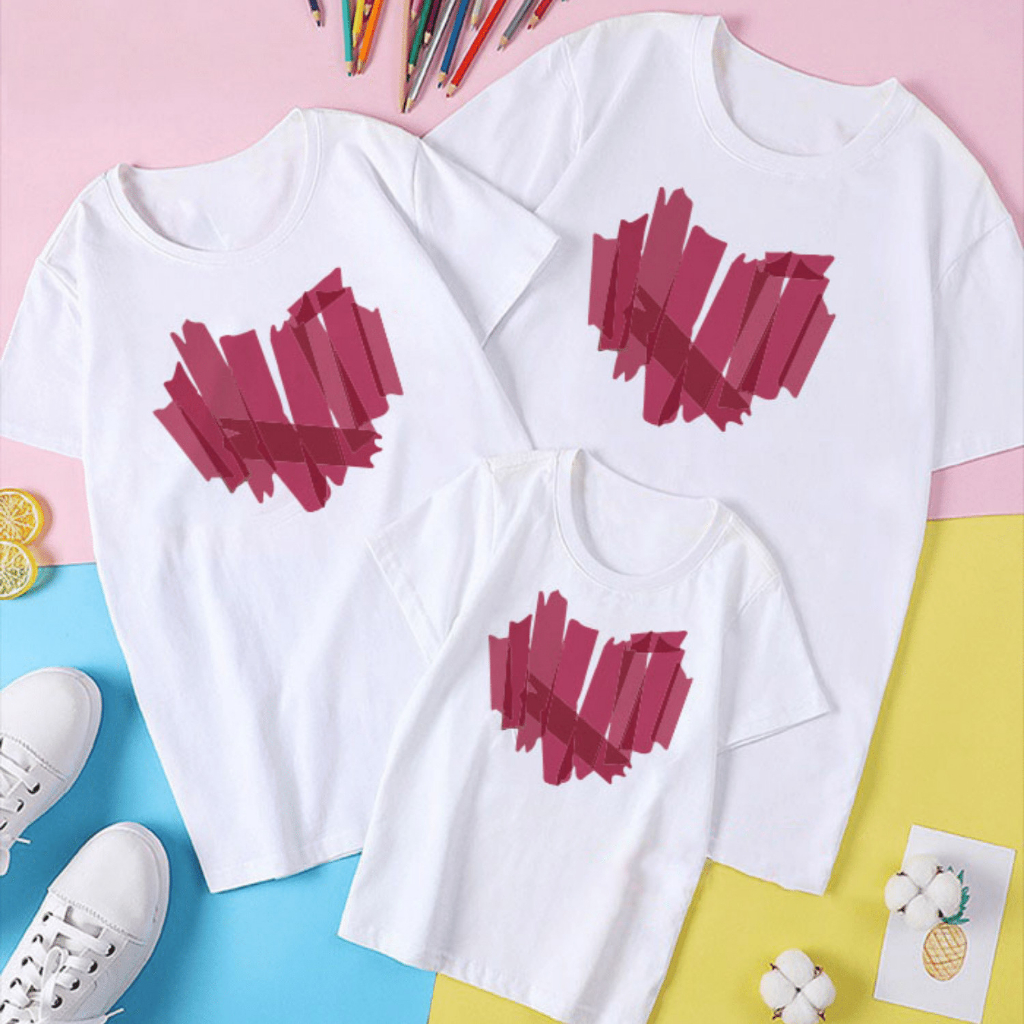 Áo thun gia đình nam nữ màu đen trắng trái tim to