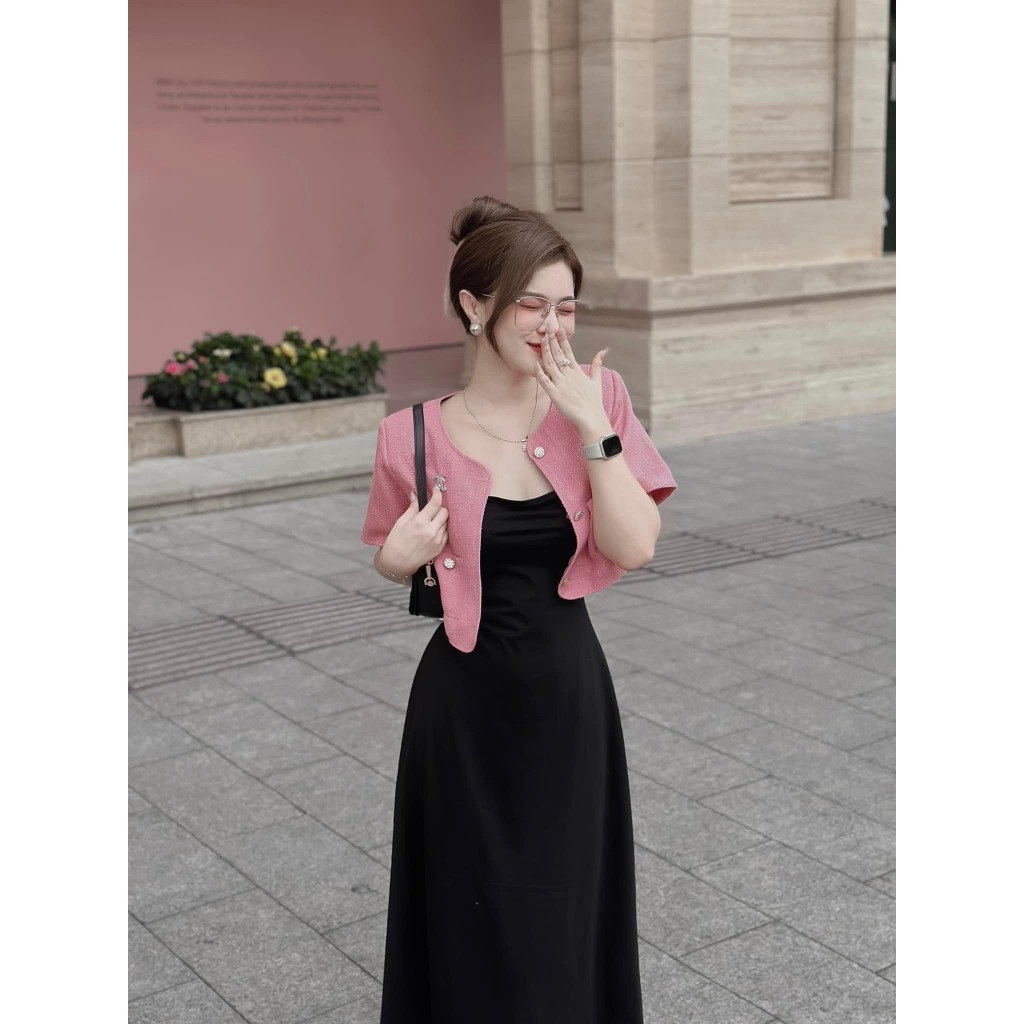 Set bộ đồ nữ váy 2 dây thun đen trơn mix áo khoác lenin hồng croptop tone màu phối xinh xắn dành cho các nàng