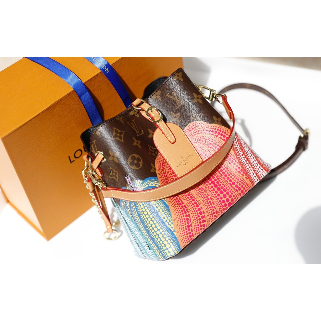 TÚI LV NEO BÍ NGÔ SZ21