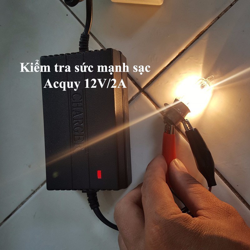 Sạc bình ắc quy 12V/2A cho ô tô , xe máy . sạc ắc quy điện tử đủ đây nguồn và đầu kẹp