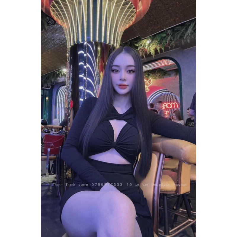 Đầm body cut eo nhúng dúm hông