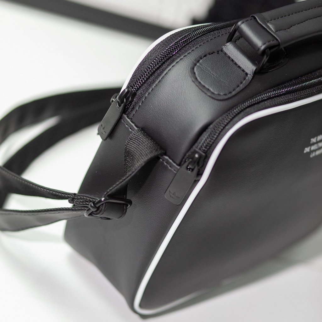 Túi Đeo Chéo Nam Adi.das 3 Ngăn Chất Da Trượt Nước Túi Đeo Vai Đựng Ipad Bảo Hành Trọn Đời Khóa Kéo Đường May