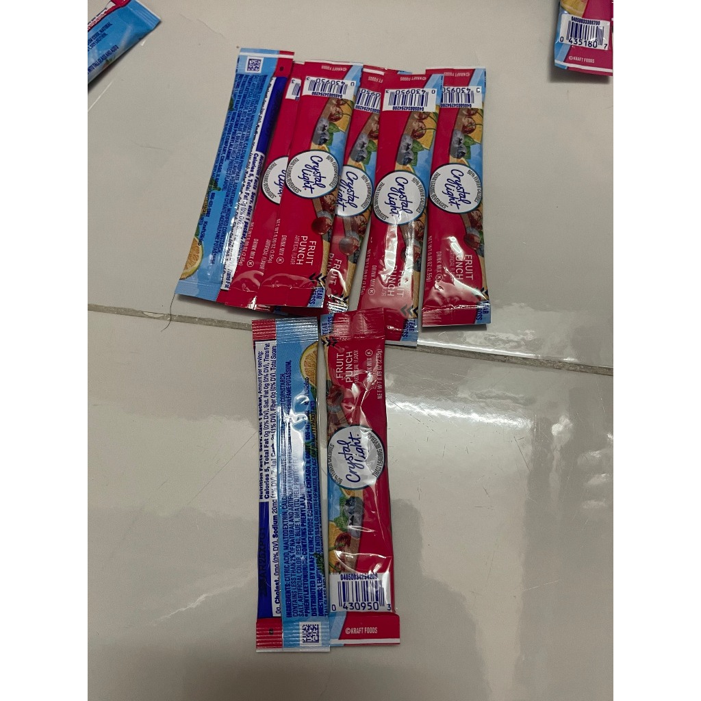 Bột pha nước trái cây bổ sung vitamin và điện giải Crystal Light