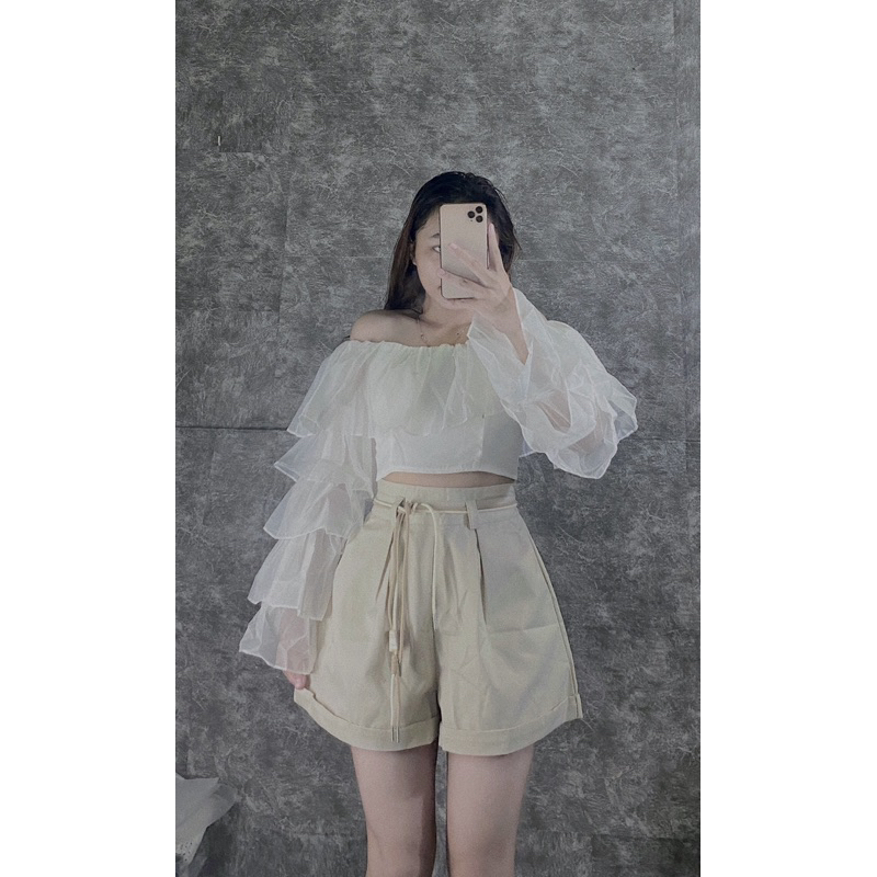 SET ÁO TRỄ VAI KÈM SHORT