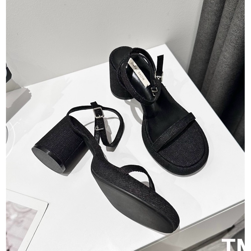 Sandal dây mảnh đế đúp chất liệu denim