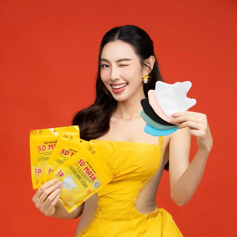 Thùng 200c Khẩu trang 5D Bông Sen Vàng