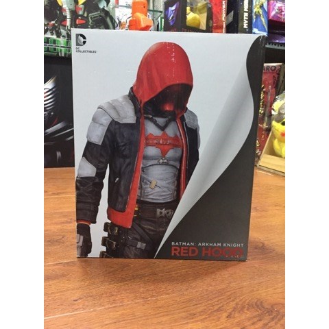 MÔ HÌNH CHÍNH HÃNG DC COLLECTIBLE RED HOOD