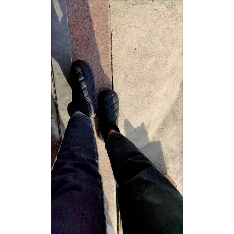 BOOT LEN MÙA ĐÔNG TRẦN TRÁM