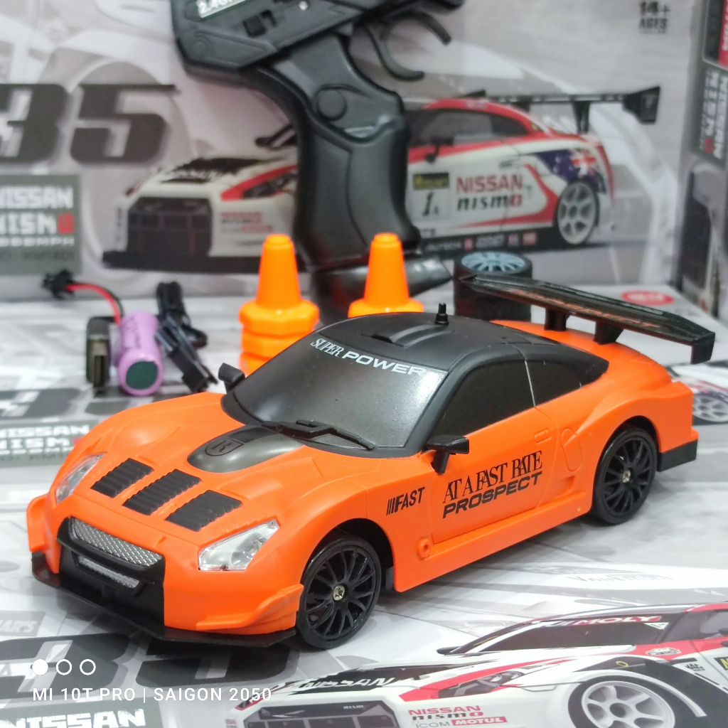 Xe điều khiển mini Drift tốc độ cao GT xanh lá 1/24 +25km/h chịu va đập tốt, vỏ xe nhựa cứng