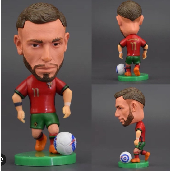 Tượng cầu thủ Bồ đào Nha, Quà tặng bạn bè