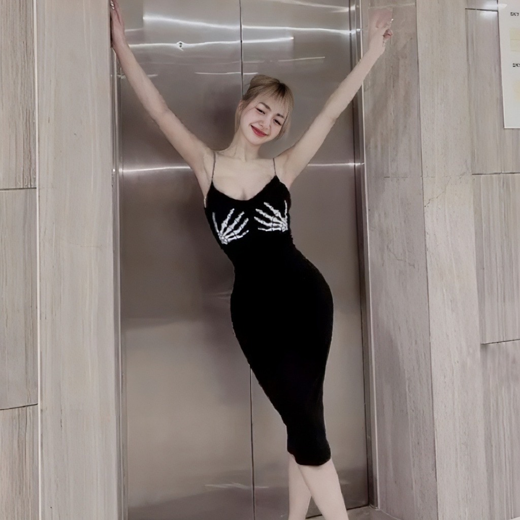 Đầm Body 2 Dây Thời Trang, Váy Đầm Nữ Đi Chơi Họa Tiết Mới Thời Trang Cao Cấp Cá Tính Năng Động Phong Cách MINION D022