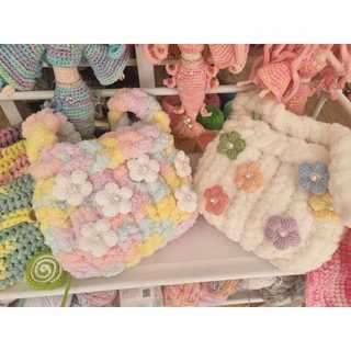 Túi Xách Len Nhung Đũa Đính Hoa Handmade Dễ Thương - Handmade Crochet Bag