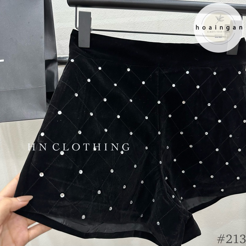 QUẦN SOOC NHUNG ĐÍNH ĐÁ CẠP CAO KHOÁ SAU MS15288