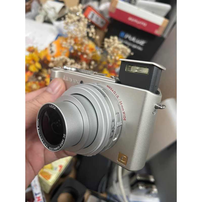 Máy ảnh Lumix DMC LX3